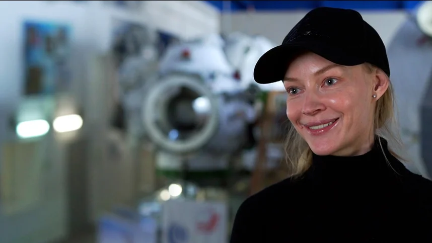 Вызов. Первые в космосе