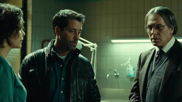 Трейлер (дублированный)