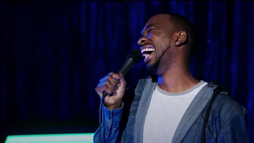 Две минуты славы (на английском языке с русскими субтитрами)