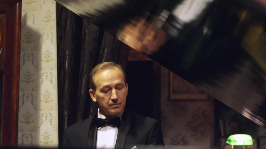 Renat Litvinovning erotik fotosurati