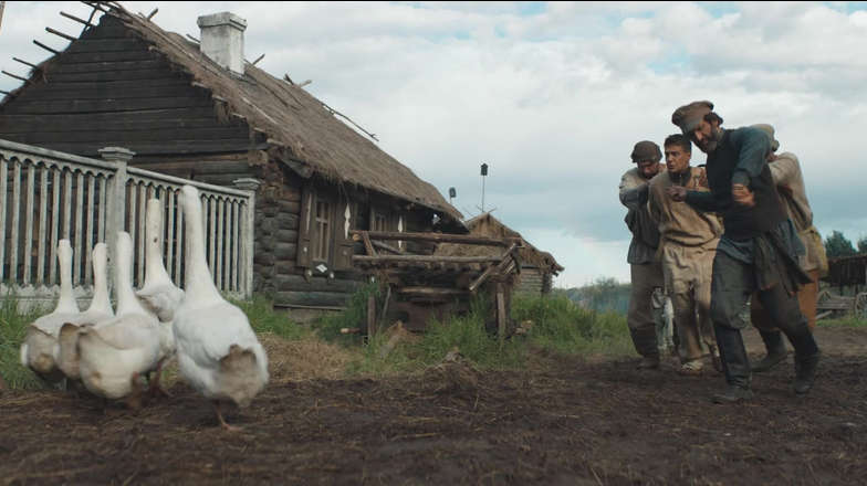 Трейлер холоп. Холоп фильм 2021. Александр Самойленко холоп. Фильм про МАЖОРА В деревне. Фильм с Милошем Биковичем про деревню.